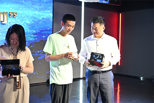 尊龙凯时 - 人生就是搏!